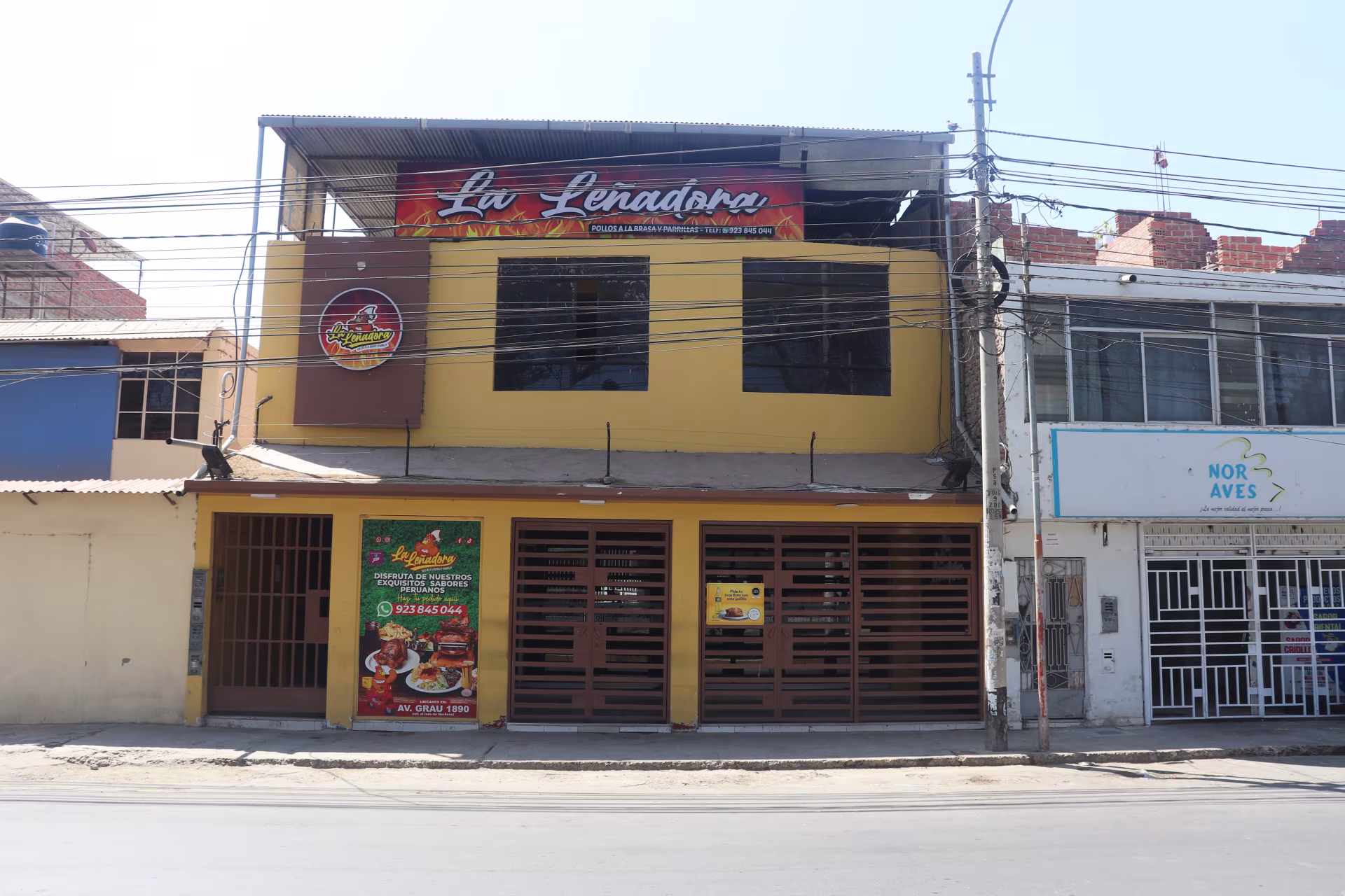 Casa - Local Comercial de 2 Pisos con Alto Potencial en Av. Grau 1890, Piura
